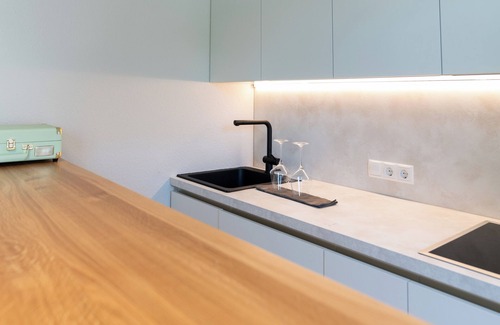 Hard Hotel | Velotique Hotel Angelika