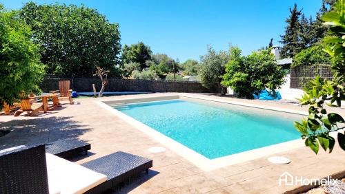 Chalcis Apartment | Venecia of Mani - Relax in a spa pool