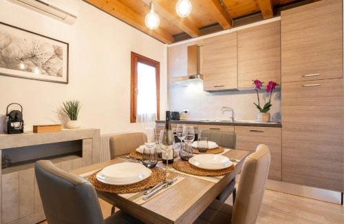 Noventa di Piave Apartment | [Venezia-Suite Hemingway]a pochi passi Outlet