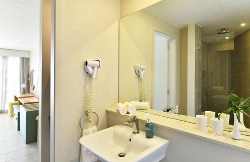 Quatre Cocos Resort | Veranda Palmar Beach Hotel - All Inclusive