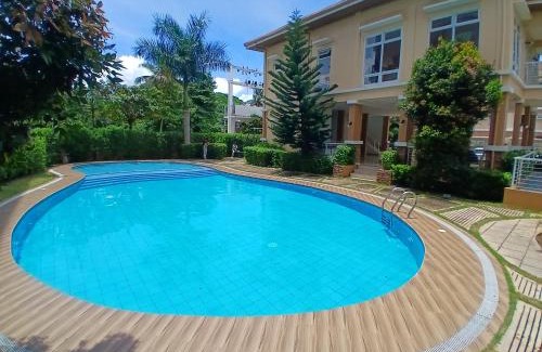 Puerto Princesa City Centre Apartment | Verdant Resort Condo with Pool, Balcony, Near Airport and Beach