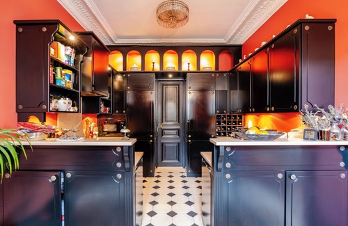 Notre Dame Apartment | Vermilion Splendour, by Veeve