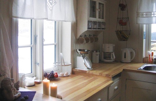 Radoy House | Very nice and charming cottage with great location.