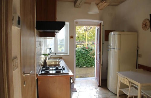 Servola-Chiarbola-Valmaura-Borgo San Sergio House | Very nice little house with large garden with barbecue