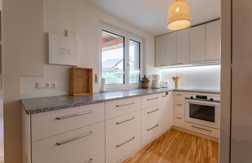 Tamsweg Apartment | Very spacious apartment with garden