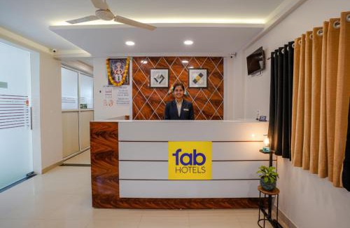 Paud Hotel | Via Royal Inn NS - Taluka