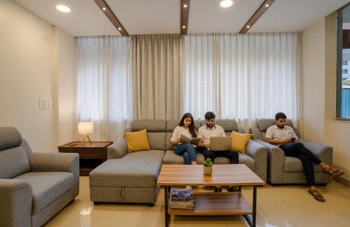 Paud Hotel | Via Royal Inn NS - Taluka