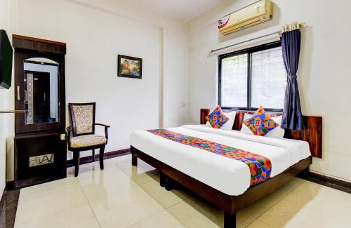 Wakad Hotel | Via Sahil Residency