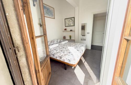 Le Cure Apartment | Viale Volta Authentic Apartment