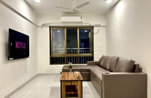 Santacruz Apartment | Vibrant 2 BHK Apt Near Airport