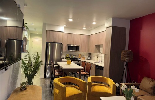 Atwater Village Apartment | Vibrant Unit in Griffith