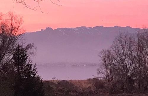 Ispra Apartment | Vic&Sunny's lake view apartment