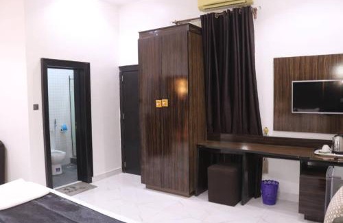 Asaba Hotel | Victorian Bloom hotel and resort