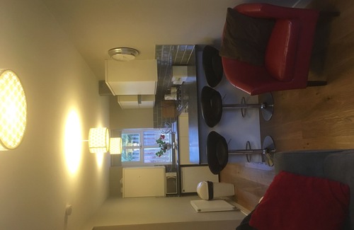 Longford Apartment | Victorian Church town centre flat with 2 bedroom en suite