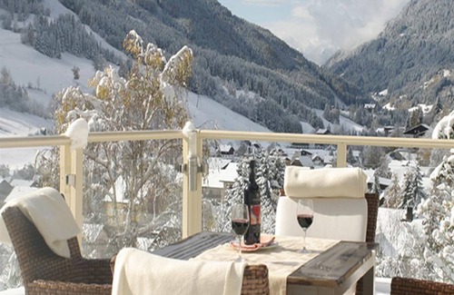 Bad Kleinkirchheim House | Vierbettzimmer "glücksmomente" 53 m² - Wohlfühl & Genusshotel Felsenhof