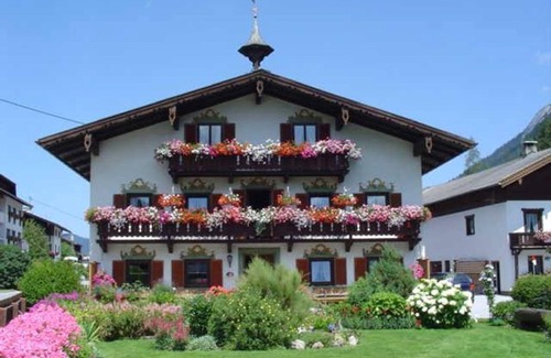 Achenkirch Apartment | Vierbettzimmer mit Dusche und WC - Landhaus Mayer