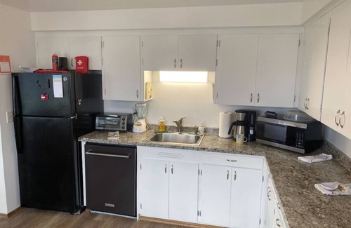Oak Harbor Apartment | View * Harbor * Downtown * R & R!