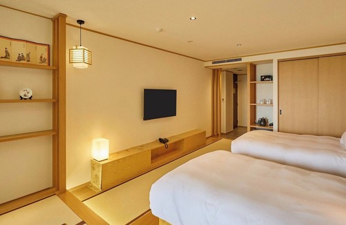 Oishi Hotel | View of Mt Fuji Premium Room Breakfast included/Minamitsuru-gun Yamanashi