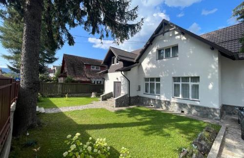 Busteni Villa | Vila Panduri 23