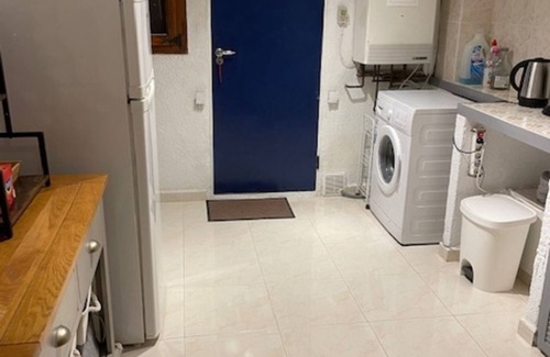 Orba Villa | Villa à Orba pour 6 personnes avec piscine privée et belles vues mer et montagne