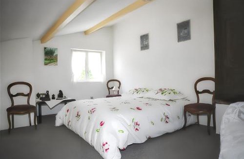 Cereste Villa | Villa élégante à Céreste avec piscine privée et jacuzzi