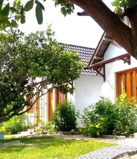 Cam Ranh House | Villa Đảo Hoa Vàng Cam Ranh- Venuestay