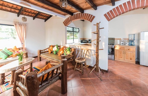 Panajachel Villa | VILLA 2 - SUEÑOS DEL LAGO