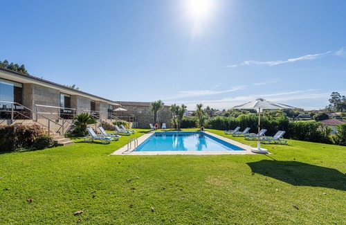 Rubiaes Villa | Villa 206 Spacious Villa Ideal for Large Groups