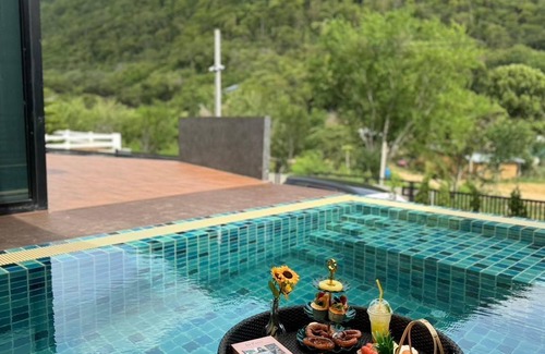 Phaya Yen Villa | Villa ∙ 3 bedrooms ∙ 14 guests