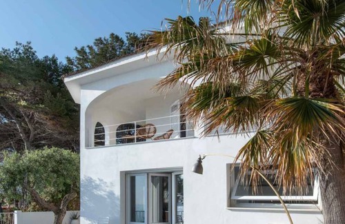 Mazzaforno Villa | Villa ∙ 6 bedrooms ∙ 12 guests