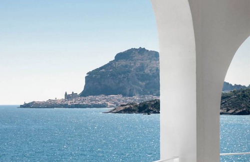 Mazzaforno Villa | Villa ∙ 6 bedrooms ∙ 12 guests