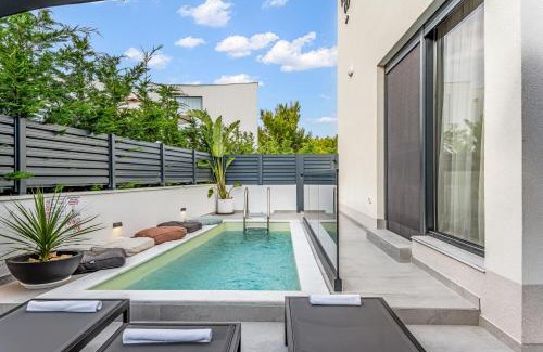 Srima Villa | Villa 8 eight with 2 Pools - Vodice Srima