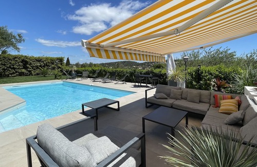 Saint-Gely-du-Fesc Villa | Villa 8 pers, garden, swimming pool, magnificent view, calm,