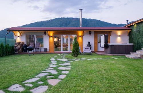 Samokov Apartment | Villa ADELHEIDE - Spa, BBQ & Jacuzzi