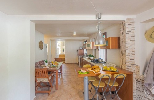 Specchiolla House | Villa Agave.500 mt beaches- table tennis– parking - barbecue – enclosed garden.