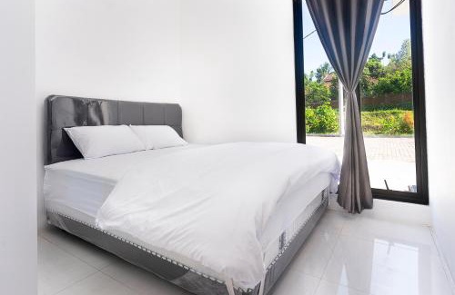 Kemuninglor Villa | Villa Albasia by Calli Rooms