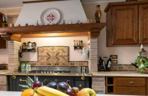 San Mariano Villa | Villa 'Altavista - Perugia' with Mountain View, Private Terrace and Wi-Fi