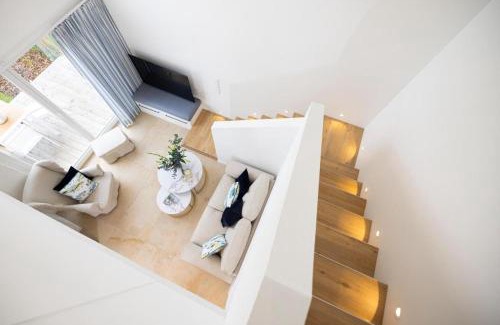 Nordhorn House | Villa am See für bis zu 6 Personen mit Kaminofen, Badewanne und Sauna - Haustiere herzlich willkommen, direkt am Wasser gelegen