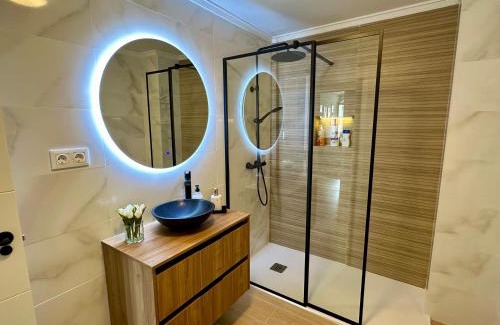 Aviles Apartment | Villa Ana, céntrico y tranquilo, parking incluido