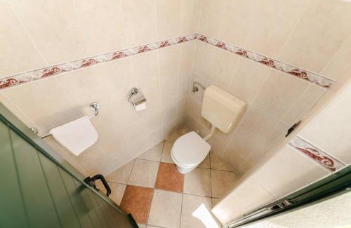 Lovinac Villa | Villa Ana with private pool and large garden- by TA Leut Agency