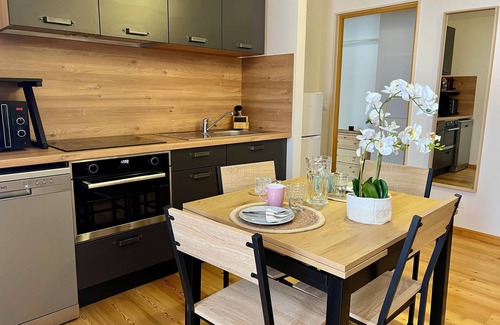 Barcelonnette Apartment | Villa Anita -town center -private parking- wifi.