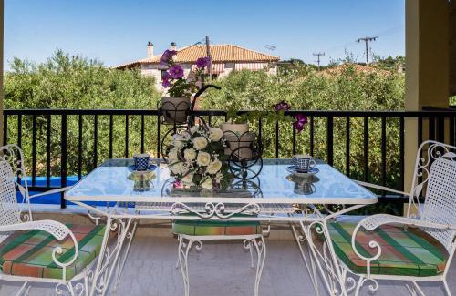 Ano Vasilikos Apartment | Villa Anna Apartments - 550m from the beach, by ZanteWize