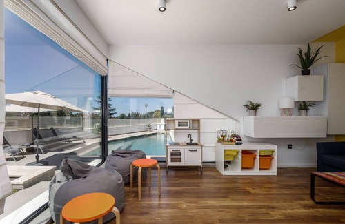 Vrvari Villa | Villa Anni for 10 people in Porec with heated pool, sea view & kids room and playground