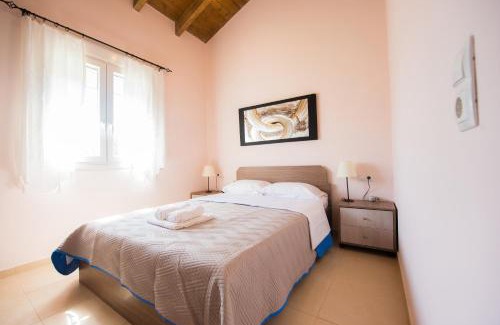 Archanes-Asterousia House | Villa ARETOUSA - Cretan Hospitality