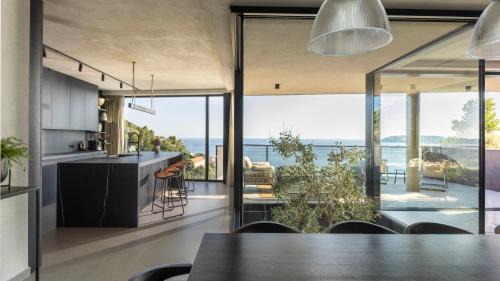 Lozica Villa | Villa Atreeum