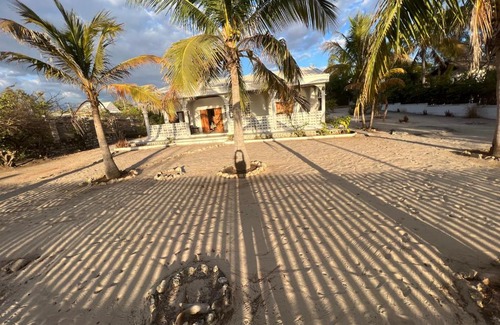 Mahajanga Villa | Villa au bord de mer et plage de sable