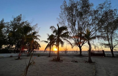 Mahajanga Villa | Villa au bord de mer et plage de sable