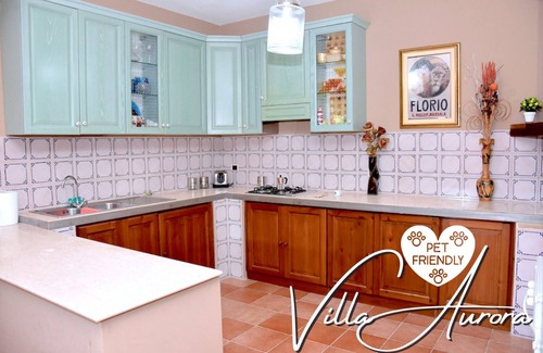Marsala Villa | Villa Aurora, private pine forest, barbecue, solarium.