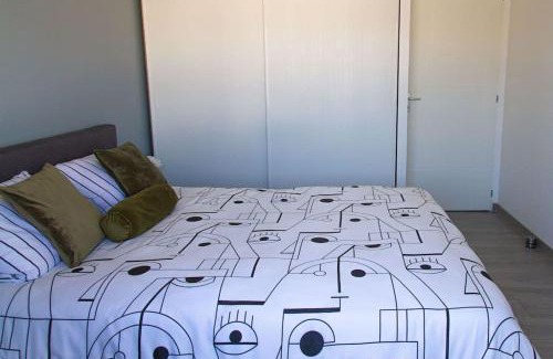 Saint-Sulpice-de-Royan Villa | VILLA avec PISCINE chauffée trois chambres