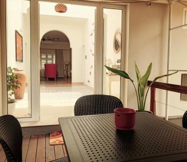 Neeleshwar Villa | Villa Avni, a beach side family retreat, Homestay